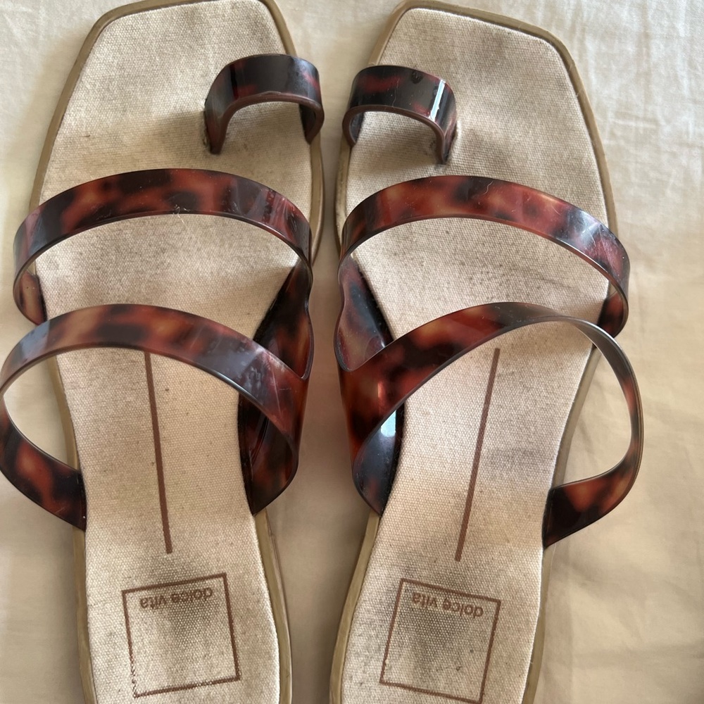 Dolce Vita sandal size 6